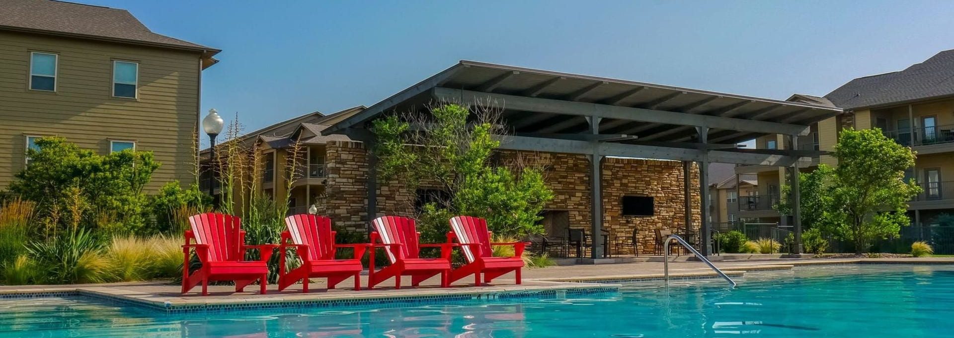 pool at The Anatole on MacArthur North